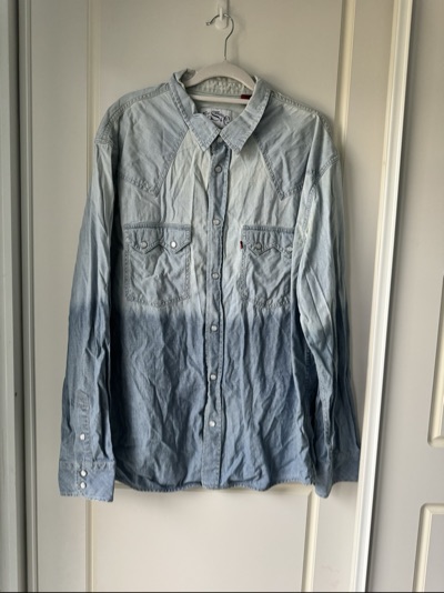 Levi’s Men’s XXL Blue Ombre Denim Chambray Western Shirt 100% Cotton