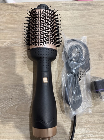 Hair dryer brush