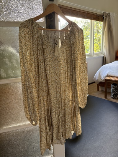 Beautiful floral Billabong dress Boho style