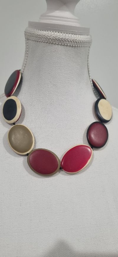 Red tones Beaded Necklace