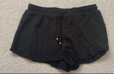 Cotton on ladies shorts