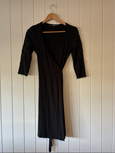 Review dress size 6