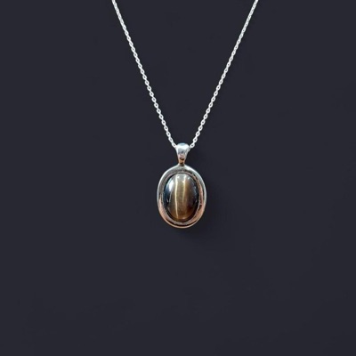 Vintage Silver Tiger Eye pendant