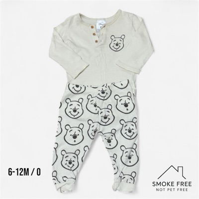Winnie The Pooh 2 Piece Set