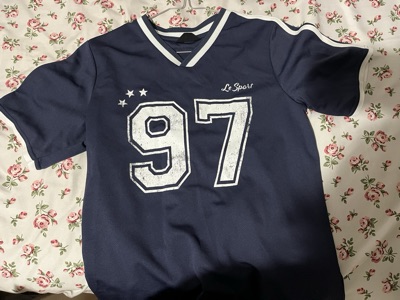 navy shirt