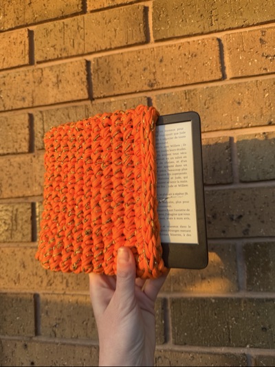 Kindle crochet sleeve