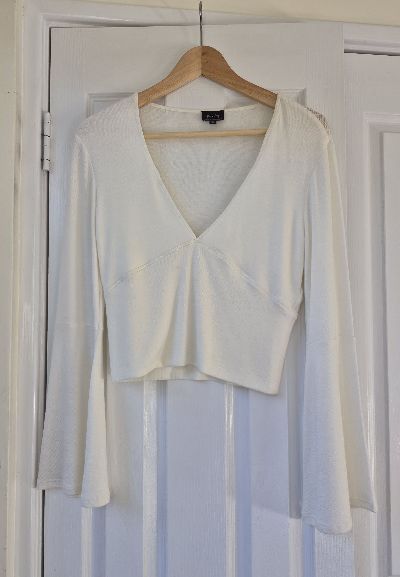 Bardot cropped top