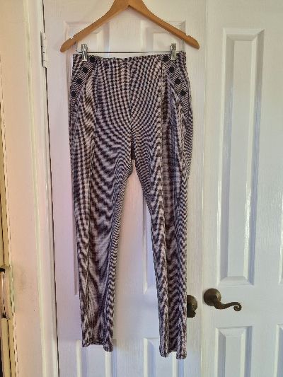 Stretchy straight leg pants