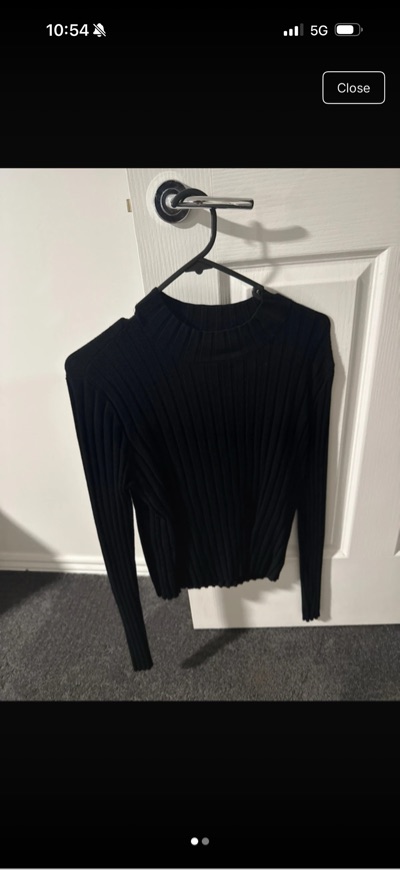 Perfect Stranger black ribbed long sleeve top size 12