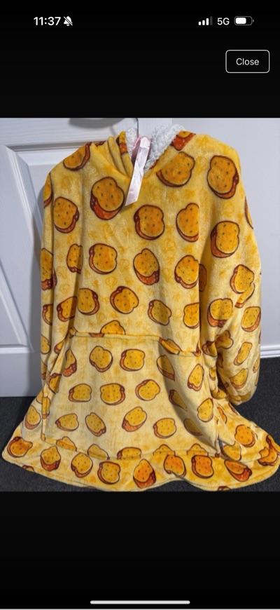 Yellow toast-print oodie robe