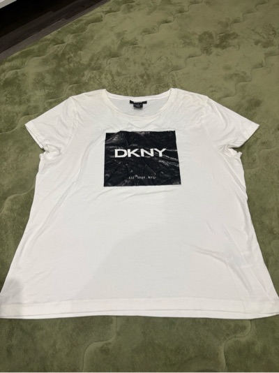 DKNY white top