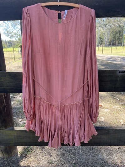 Hollister pink long-sleeve ruffle dress size AU 8