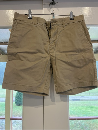 Tommy Hilfiger beige chino shorts size 29