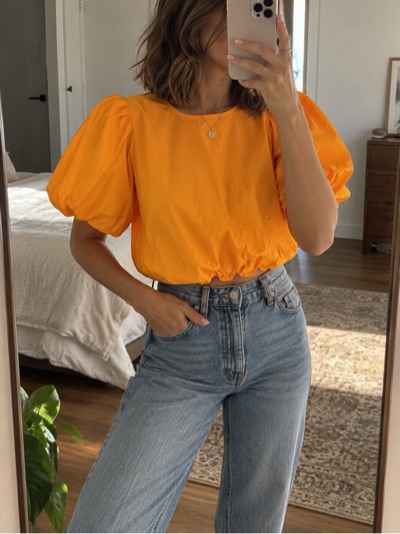 Daisy Says orange cropped blouse with puff sleeves size L