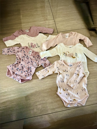 Baby Girl Long sleeve newborn body suit bundle 000s
