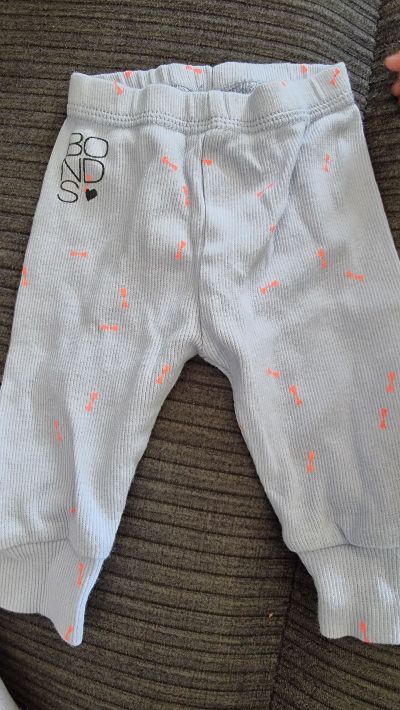 Bonds baby pants x 2