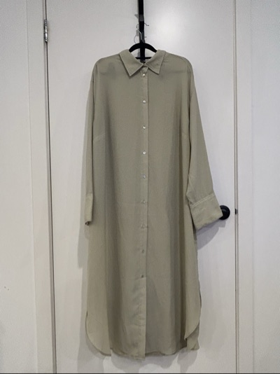 H&M green shirt dress