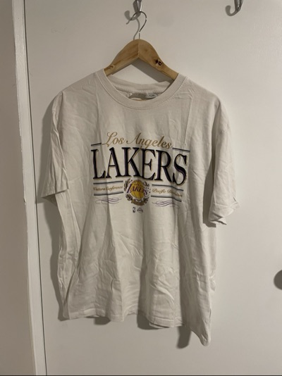 NBA Lakers graphic t-shirt size XL