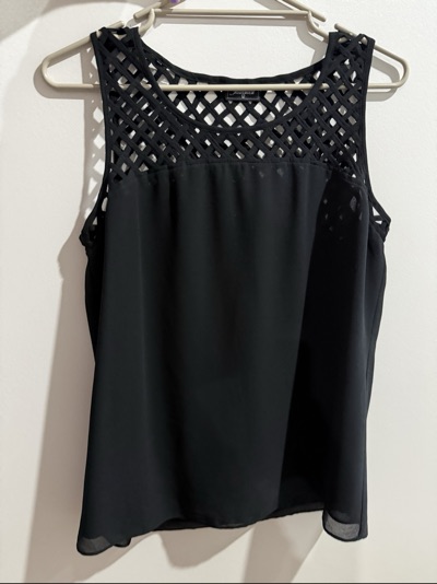 Jeanswest black lattice mesh sleeveless top size 12