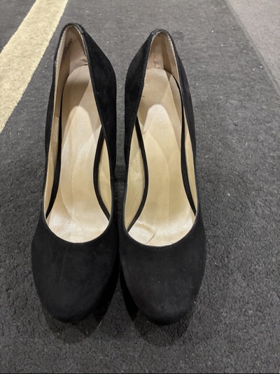 Nine West Black suede Heels