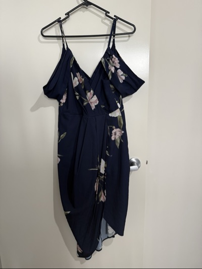 Lorraine floral dress size 12