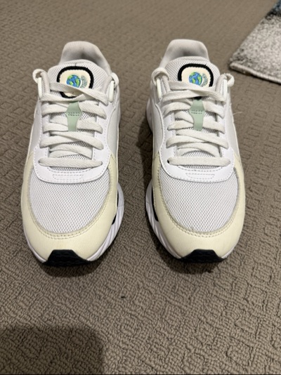 Puma white and green lace-up sneakers size US 6