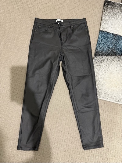 Breakers black trousers