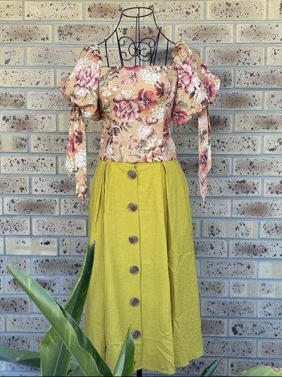 SHEIKE Sabrina Crop Top Flower Size 6 NWT