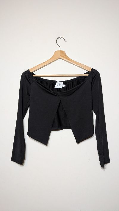 Princess Polly Black Long Sleeve Open Front Crop Top Size 10