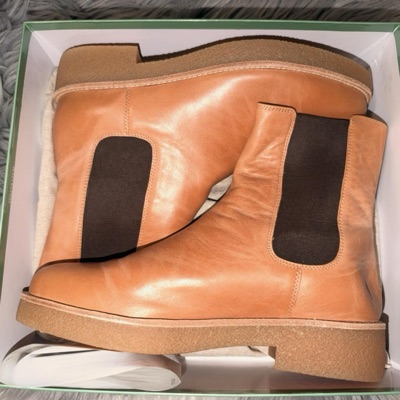 Midas Favors Tan Choc Leather Chelsea Boots Women’s AU 9 EU 40 | Never Worn