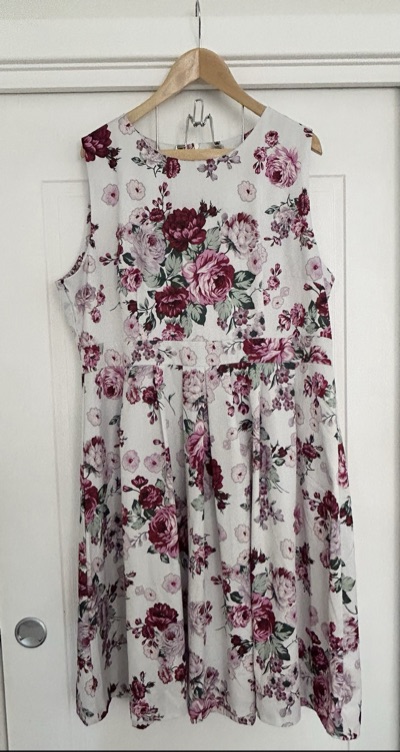St Frock White and pink floral dress size 20