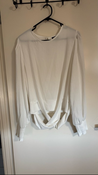 City Chic white long-sleeve blouse size L