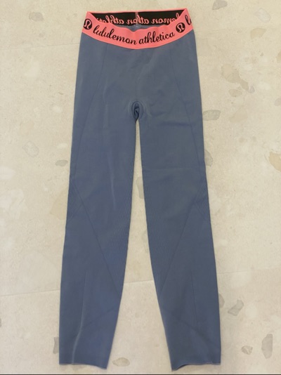 lululemon blue activewear leggings with pink waistband