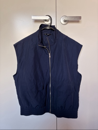 Active navy utility vest size 12