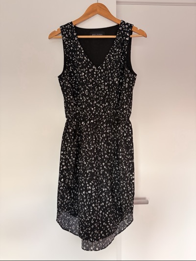 Decjuba black and white printed sleeveless dress