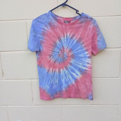 🩷🩵 Reworked upcycled Pink blue tiedye plantation island tee xs 🩷🩵