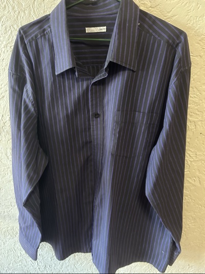 Target men’s Black and purple striped long-sleeve shirt size 3XL/17