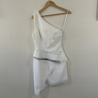 Camilla and Marc white one-shoulder peplum dress size 8