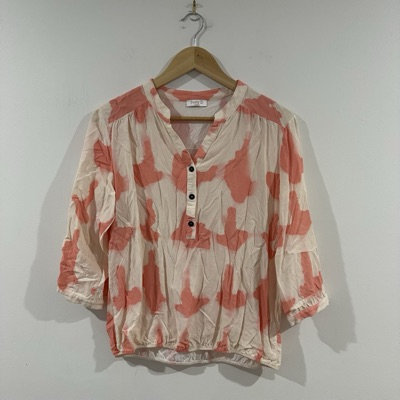 Suzy D abstract floral blouse size L